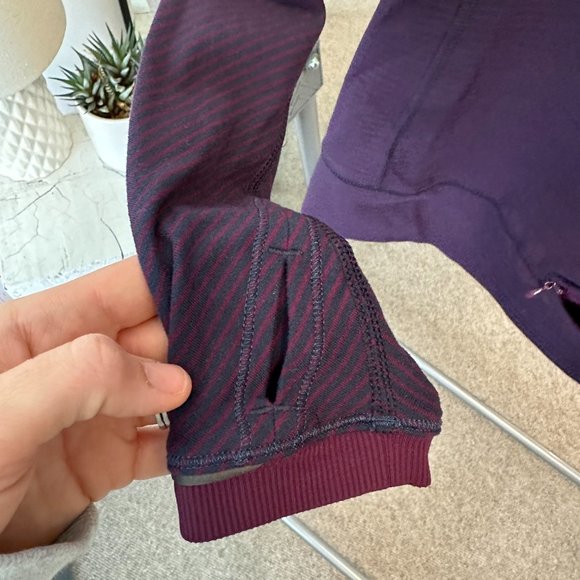 lululemon Rulu Running Top - Picture 6 of 6